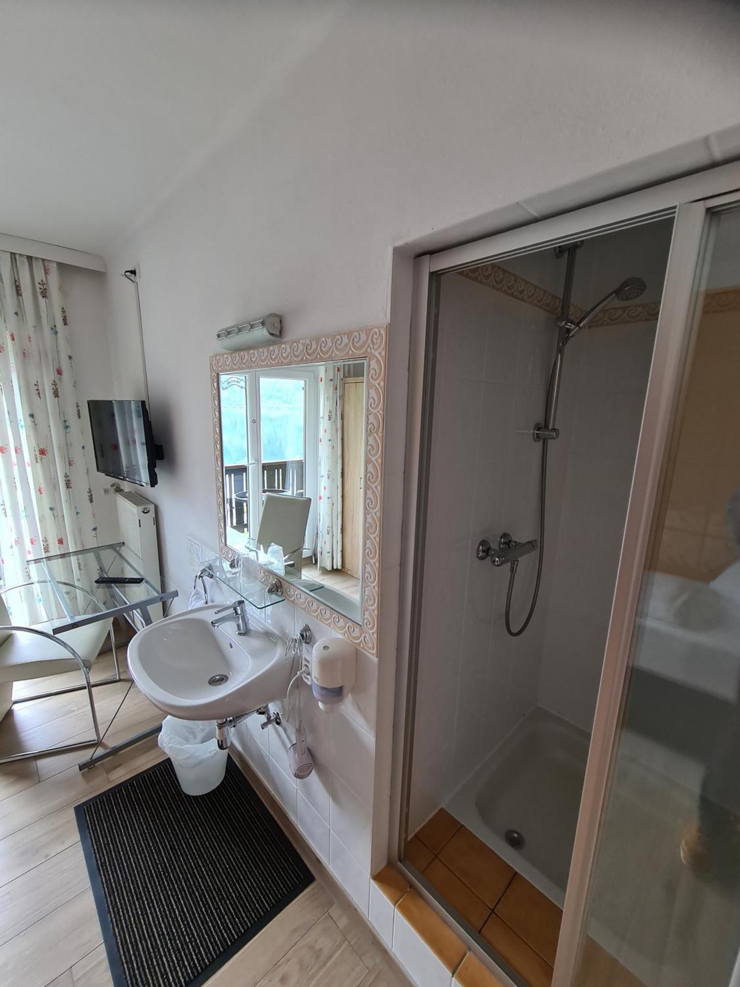 B&B Hallstatt Lake Obertraun Self Check In Exterior foto